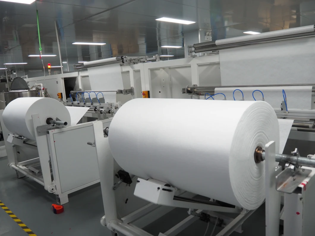 Volles automatisches 10-30 PCS/Pack Hochgeschwindigkeitsfeuchtpflegetuch der chinesischen Fertigungs-, dasmaschine herstellt