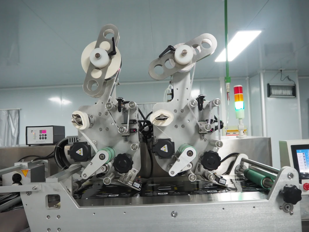 Volles automatisches 10-30 PCS/Pack Hochgeschwindigkeitsfeuchtpflegetuch der chinesischen Fertigungs-, dasmaschine herstellt