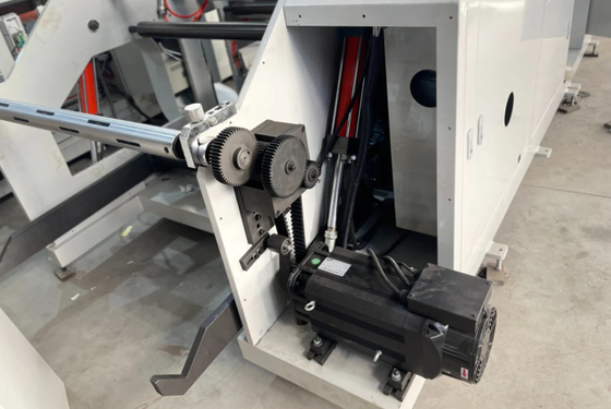 1-farbiges Rollenpapier, Aufkleber, Etikett, Flexodruckmaschine, Verwendung von IR-Trockner und Tintenlösungsmittel