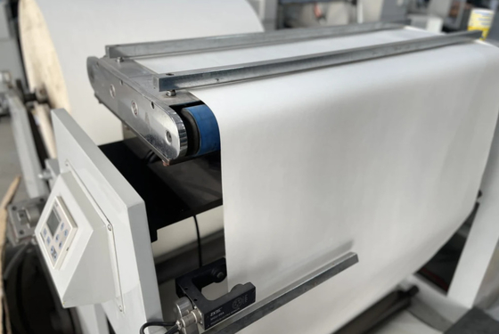 1-farbiges Rollenpapier, Aufkleber, Etikett, Flexodruckmaschine, Verwendung von IR-Trockner und Tintenlösungsmittel