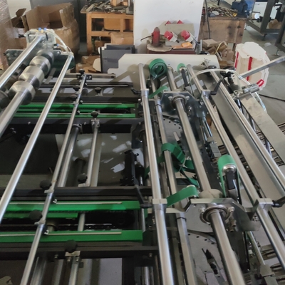 Nicht standardmäßige Kartonmaschine # Dekorationsarbeiten # Lebensmittelkarton # Einweg-Brotdose # Schmelzklebeverfahren