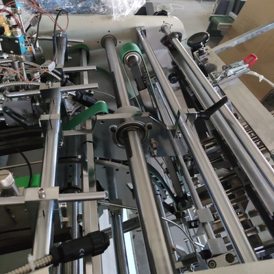 Nicht standardmäßige Kartonmaschine # Dekorationsarbeiten # Lebensmittelkarton # Einweg-Brotdose # Schmelzklebeverfahren