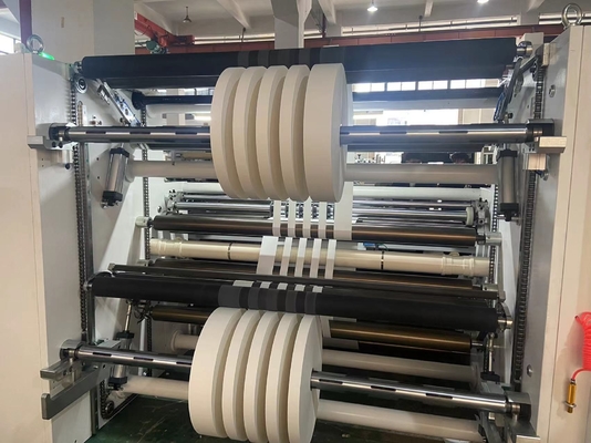 1350mm Band-Slitter Rewinder Hochgeschwindigkeits-30g/M2~350g/M2