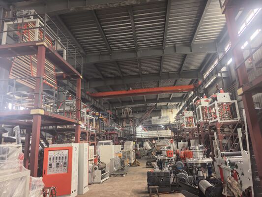 Einlagenextrusionsmaschine für PE-Plastikfolie HDPE-Blow-Film-Extrudermaschine Preis Film-Extrudermaschine für Weste-Taschen-Filmmachmaschine