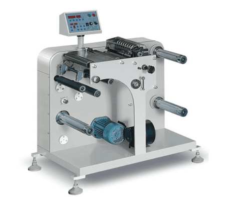 Automatische aufschlitzende Rewinder-Maschine
