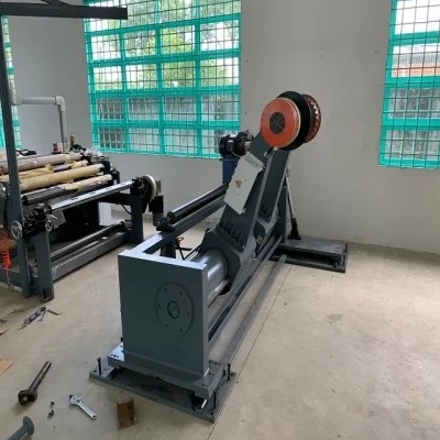 Lamellierende Aluminiumfilm-Pappprägungsmaschine
