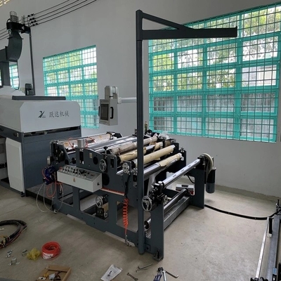 Lamellierende Aluminiumfilm-Pappprägungsmaschine