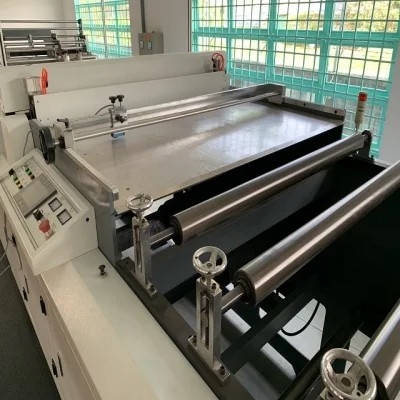 automatische Papierrolle 220V, zum der Schneidemaschine zu bedecken