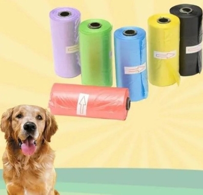 Hundeüberschüssige biologisch abbaubare Abfall-Tasche, die Maschine herstellt