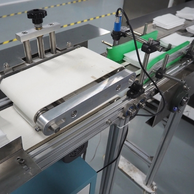 Volle automatische medizinische Papiertüte, die Maschine 10-30 PC/Satz-Hochgeschwindigkeitsfeuchtpflegetuch Maschine herstellend macht